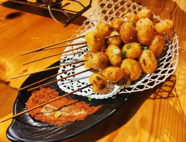 【烤猪蹄】满满的胶原蛋白对于每一个爱美的女孩子,都无!法!抗!拒!