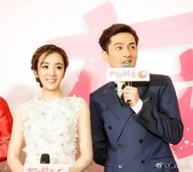 胡歌疑似已与王晓晨领证网友笑称千年老大难终于脱单