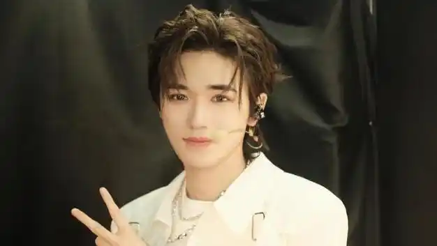 首期黄绮珊周深合唱,宋亚轩有独唱,大合唱红歌|唱片|谭维维|综艺节目