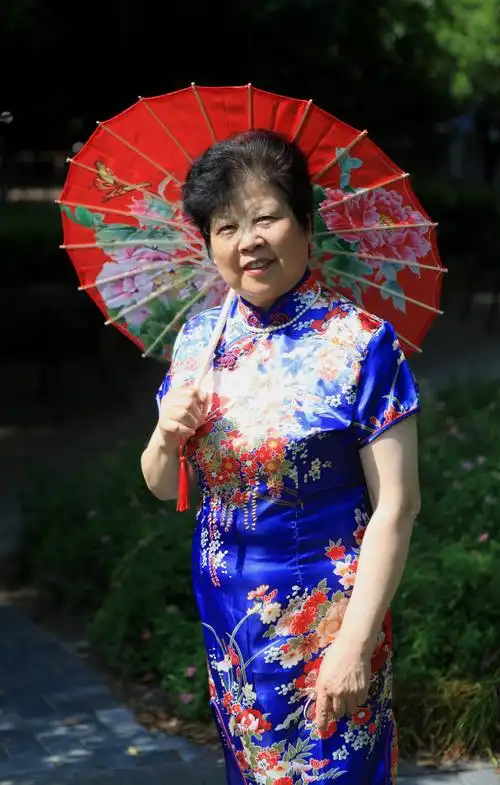 老年旗袍秀 - 美篇