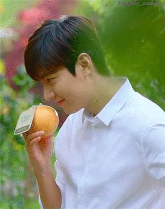 "连脚都有戏的男人"李敏镐 会以公益兵身份入伍