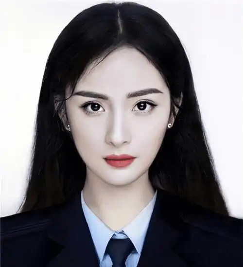 杨幂西装证件照好美baby气质佳看到刘诗诗绝了