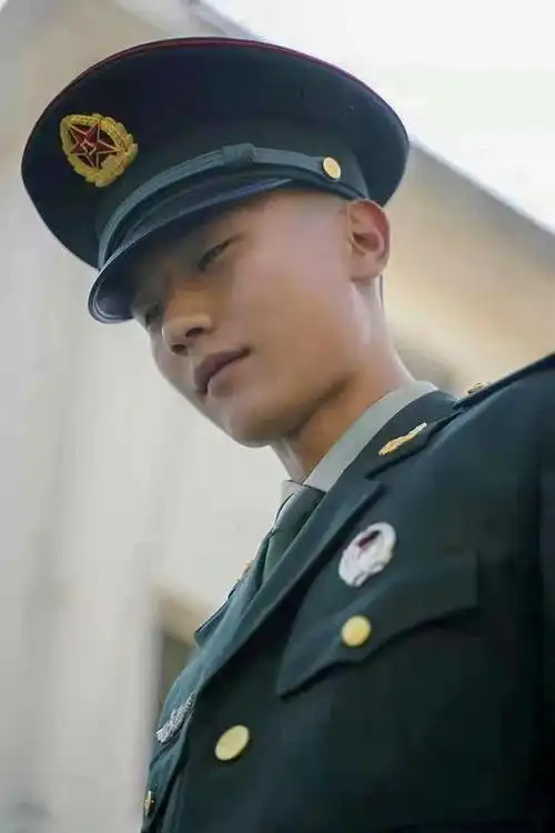 最帅退伍写真大片,你确定不进来看看?