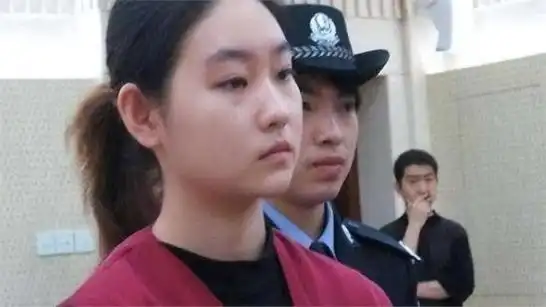 万万没想到!善恶终有报,在国脚前妻王媞的身上体现得淋漓尽致