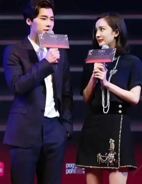 自己的另一半,但父母每次对他提起感情的事,都被李易峰一口给怼了回去