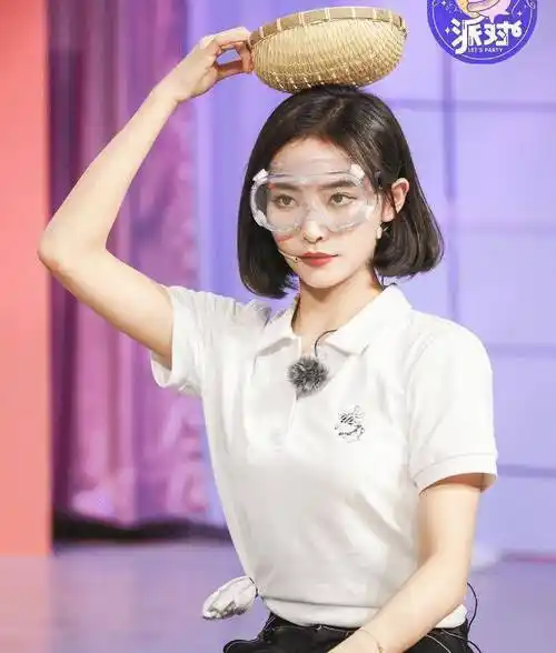 原创非日常派对收官官博晒the9海报成员造型用心精致