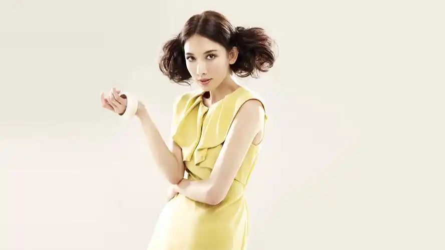 林志玲米兰看时装展-菲拉格慕