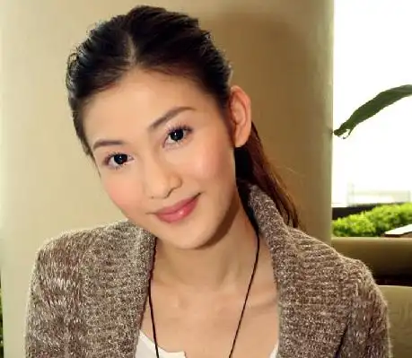 李彩桦经纪人公司