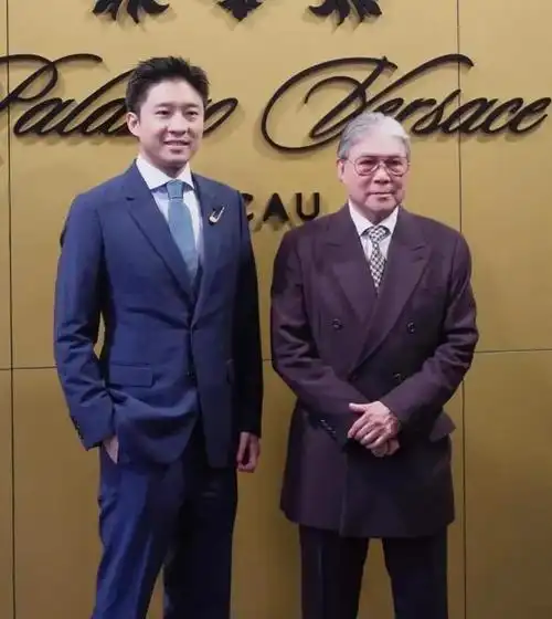 澳门这夜名利场何超琼全家上阵霍震霆霍启山合体赵露思压轴