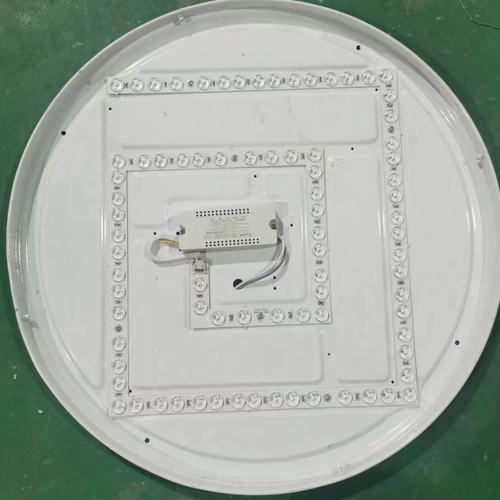 新款led吸顶灯灯芯改造灯盘灯管灯条透镜贴片灯升级改造