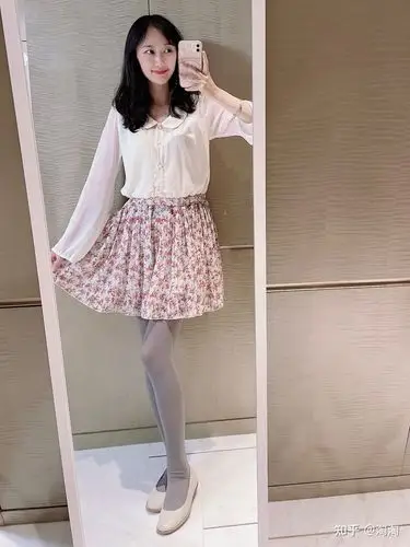 身高一米五八的女生应该适合什么样的打扮?