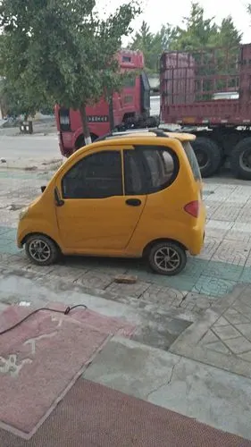 四轮电动车急售