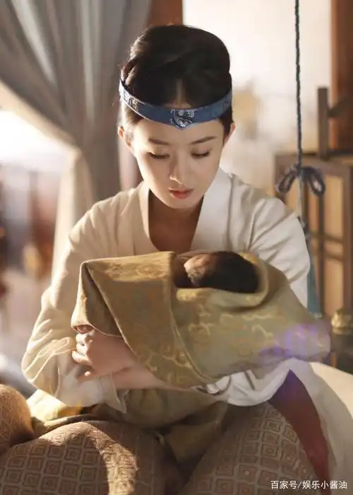 重看《知否》才发现赵丽颖抱着团哥这组照片根本不像演的,好真实