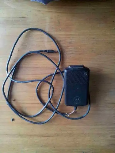 老摩托罗拉手机充电器,手机电池/电源,手机充电器,年代不详,座充,容量