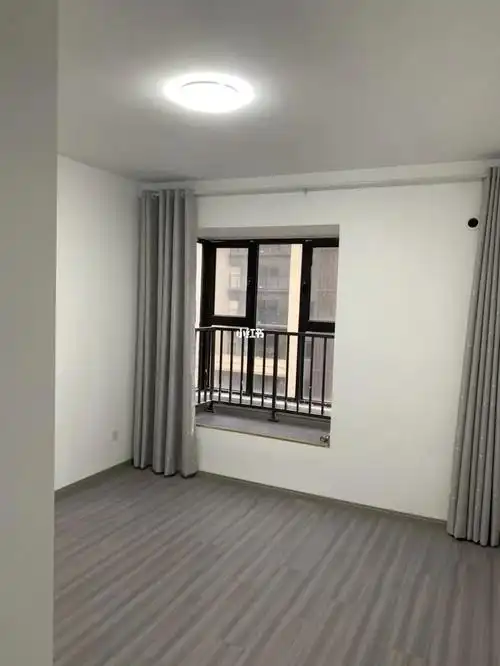 好房空置不如简装一下 再出租