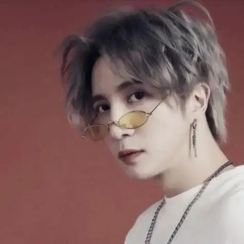 薛之谦图片高清qq头像