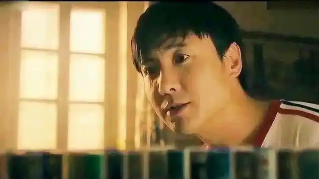 《夏洛特烦恼》打麻将我就服张扬,一局牌竟把他爸送走了|青春电影