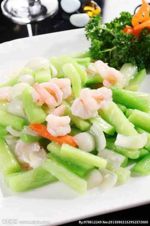 青瓜虾仁滑子蘑摄影图__传统美食_餐饮美食_摄影图库_昵图网nipic.com