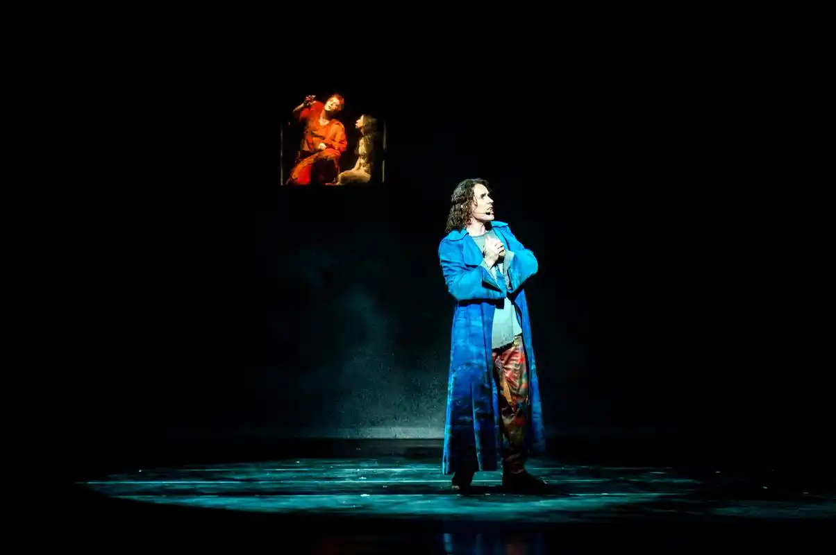 音乐剧《巴黎圣母院》时隔8年重返上海文化广场演出