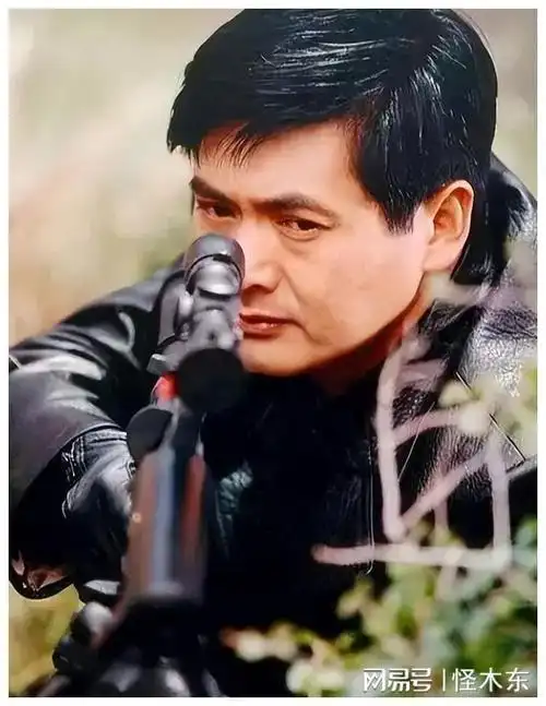 事实证明,不演戏就"消失"的周润发,早已走上另一条大道|陈荟莲|向华强