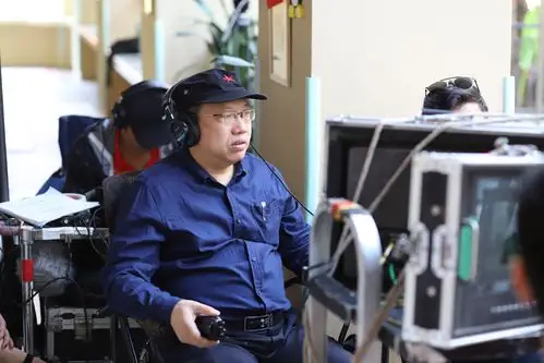 周勇导演工作照