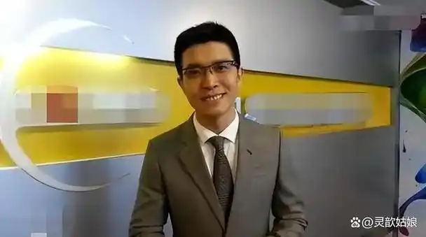 "央视梗王"朱广权:年轻时也是帅小伙,如今44岁白了头