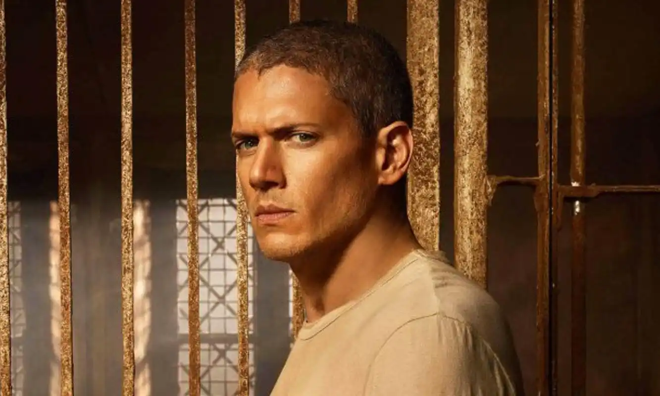 作为历史上最经典的美剧之一,《越狱》在全球都拥有众多影迷,而自从