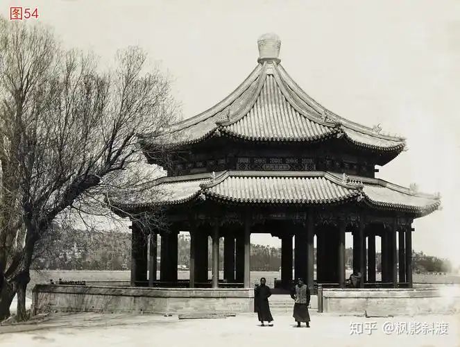 "顺木天"位于圆明园西北角"紫碧山房"的东边,汇芳书院的北边(图01).