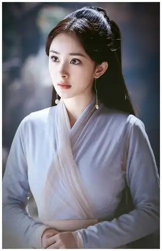 杨幂古装旧照,清纯,灵动!还记得大幂幂19岁演过的聂小倩吗?