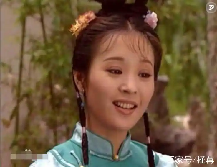 4,《康熙王朝》中胡天鸽饰演 蓝齐儿,当年红极一时,也是剧中最美的