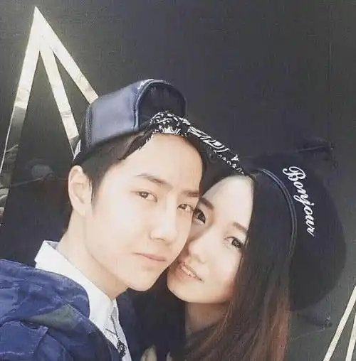 网易首页>网易号>正文申请入驻> 再来是王一博,13岁就到乐华做练习生