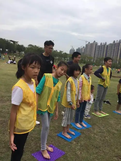 指压板挑战,其实是按摩福利