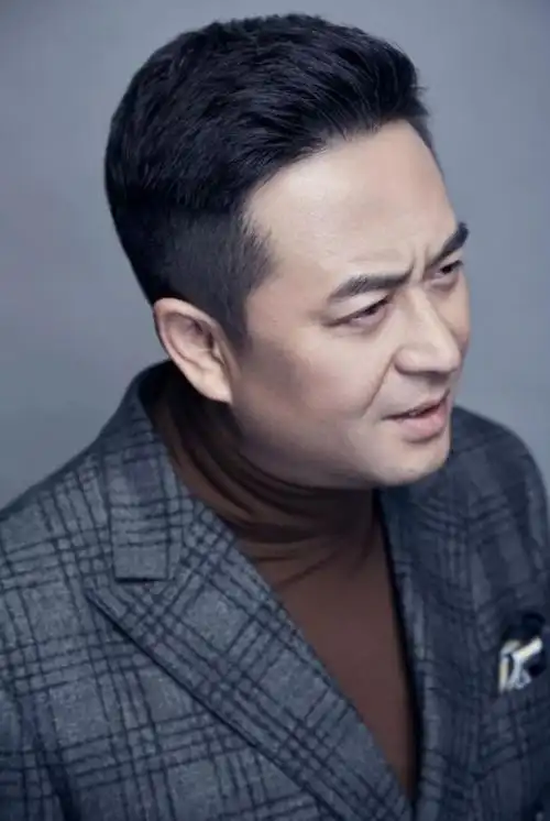 张嘉译老婆叫什么名 张嘉译个人资料老婆-蜻蜓百科