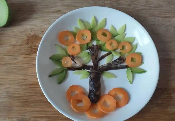 年夜饭摇钱树是亮点,摇钱树蔬菜拼盘好吃好兆头,寓意财源滚滚来_胡