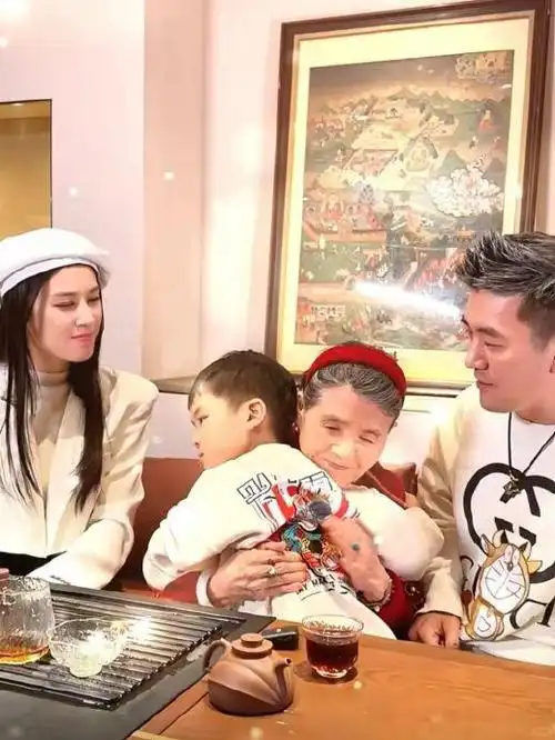 黄圣依杨子的5万平豪宅……|黄圣依|杨子_新浪新闻