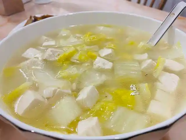 人参,鹿茸……,给小孩子或者青壮年吃就是浪费,还不如一碗青菜豆腐汤