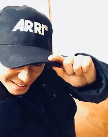 朱亚文表白沈佳妮全文曝光只是没想到沈佳妮是陈思诚前任