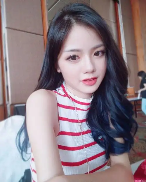 大马正妹靖汶,娇小女孩长大了