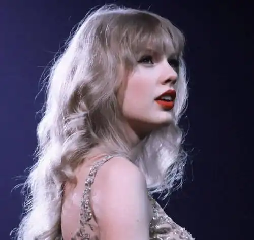 taylor swift封神!glu你在等什么?快放出游戏啊