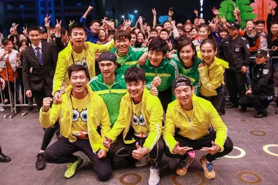 李晨在武汉录制现场李晨跑男剧照