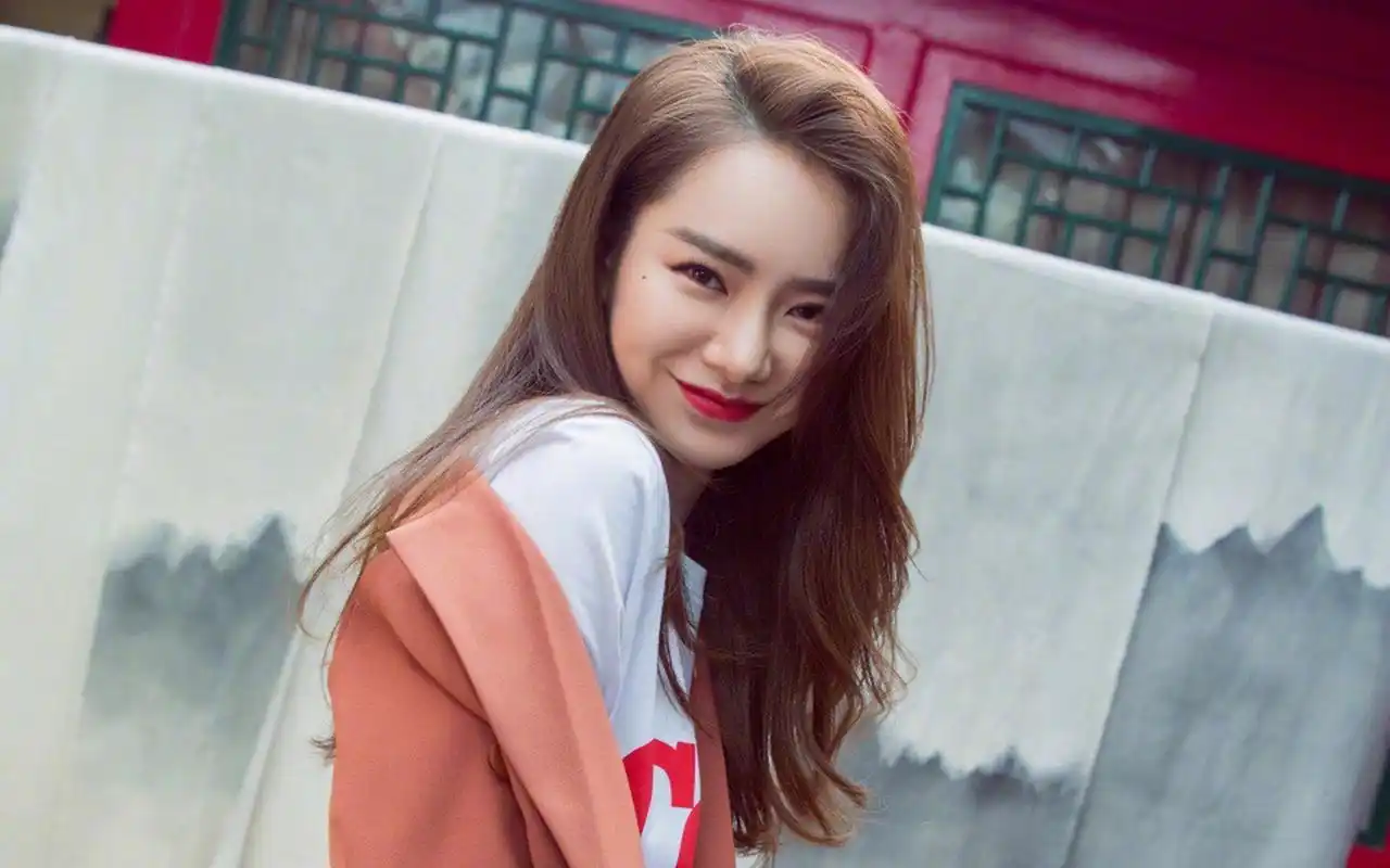 戚薇图片壁纸大全