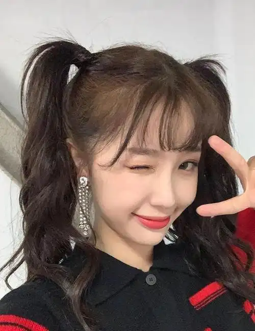 显土又老气,颜值再高也白搭|发型|脸型|马尾辫|高马尾|空气刘海_网易