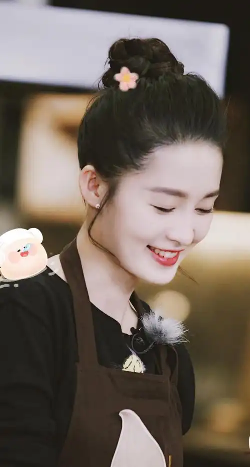 微笑女神李沁长相甜美演技棒为啥还没有大火呢