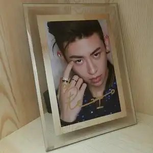 【保真】小鬼亲笔签名照王琳凯周边亲签同款送朋友礼物