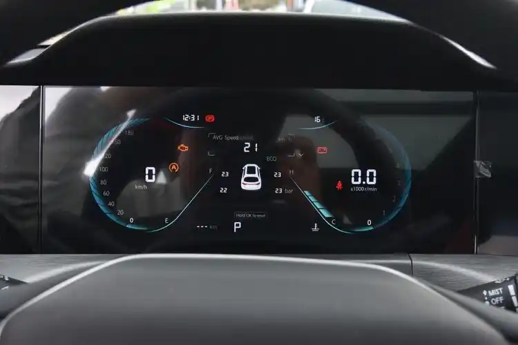 长安cs35plus畅享版 蓝鲸ne 1.4t 尊贵型仪表盘