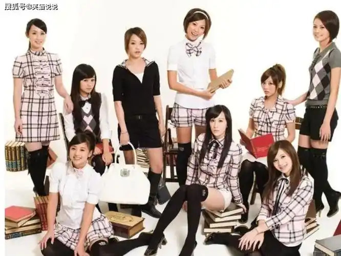 黑涩会美眉apple晒产检照:6月孕肚好明显,透露宝宝情况好开心!