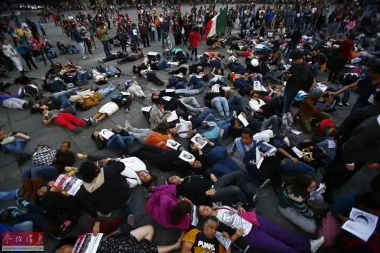 西报墨西哥屠杀学生案情恐怖疑点重重