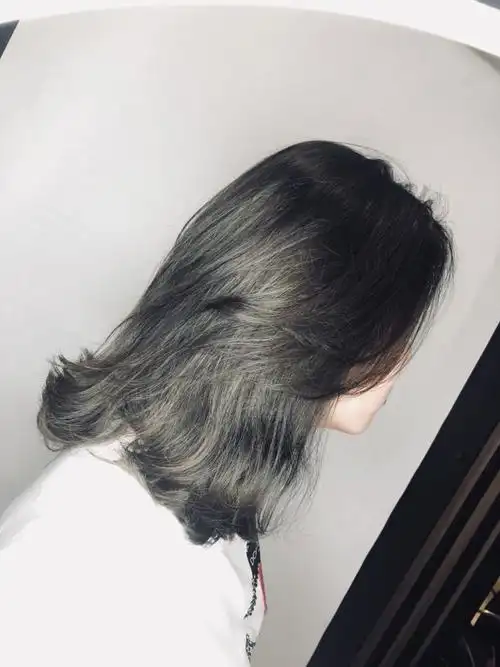 冷棕色是什么颜色照片(冷棕色是什么颜色)_百科-涨口碑