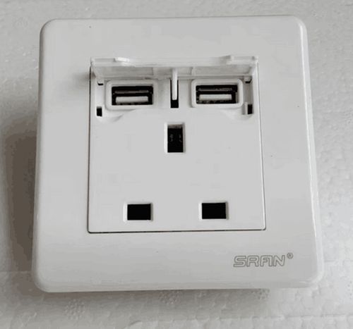 86型英式usb3孔港式插座英规13a英标usb方脚三眼手机充电插座面板
