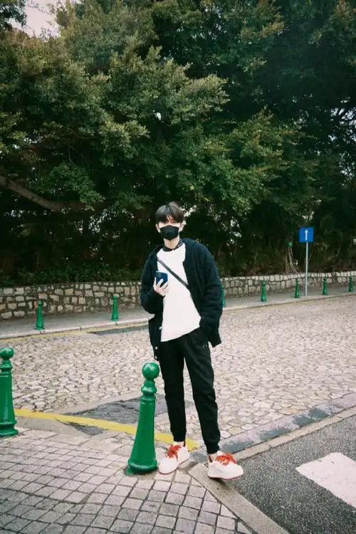 任嘉伦街头写真##任嘉伦街头随拍